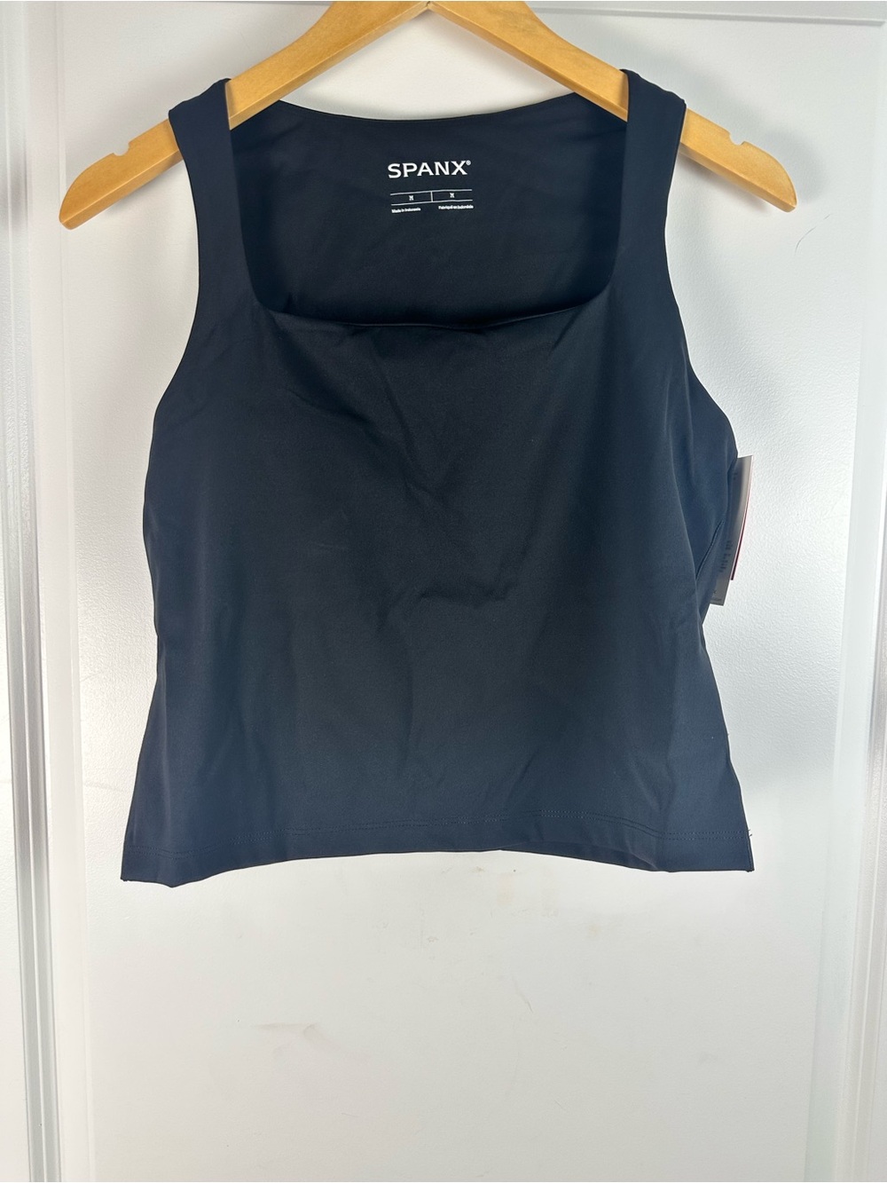 SPANX Black Square Neck Tank - Picture 4 of 8